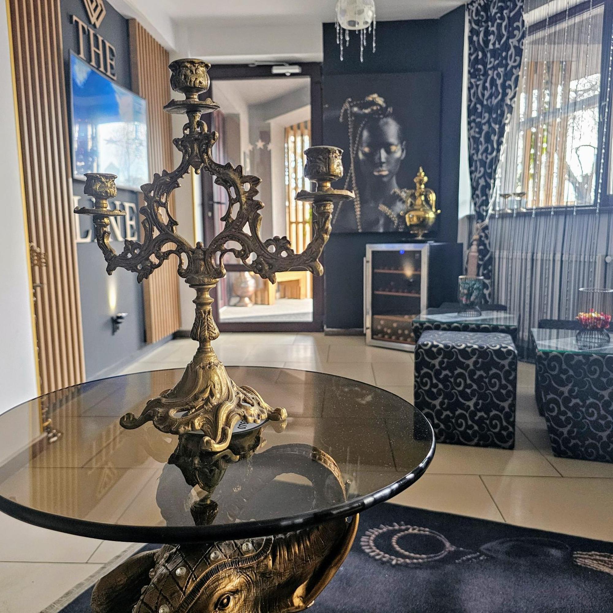 Theline Hotel Букурещ Екстериор снимка